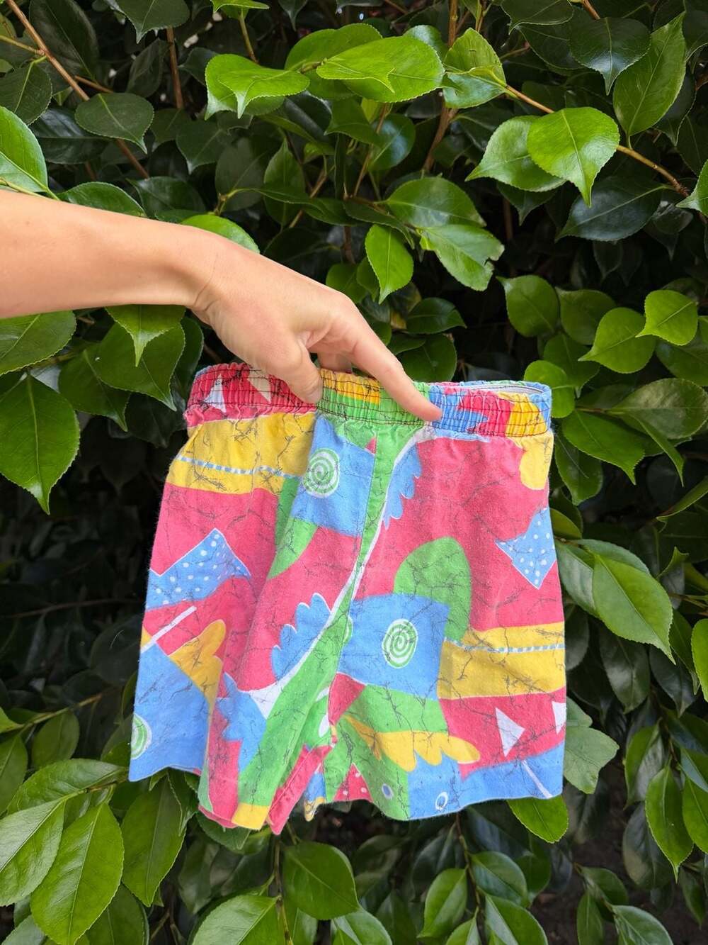 Vintage Momentum Toddler Pull-On Shorts Size 4T Multi-Color Geometric Pattern